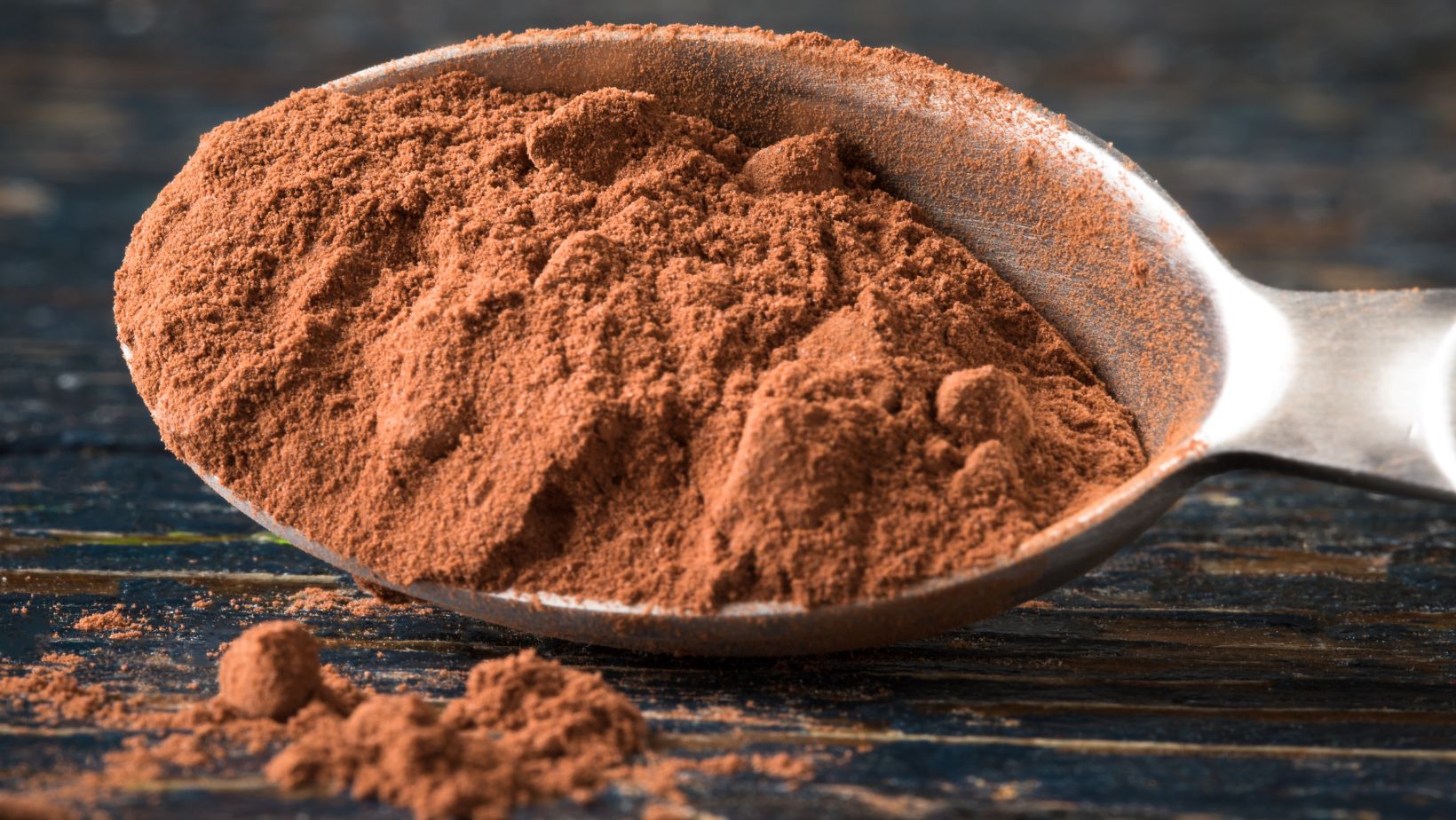 A spoonful of cocoa powder